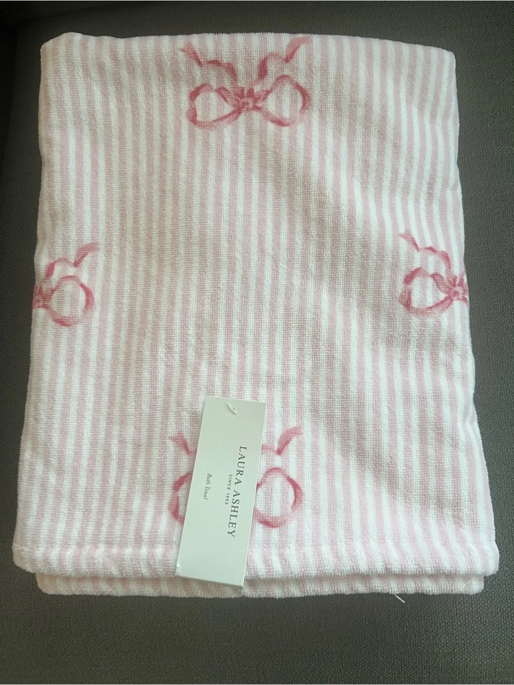 Laura Ashley Pink Bows Stripe Bath Towel Set bath, hand and finger towels - NEW